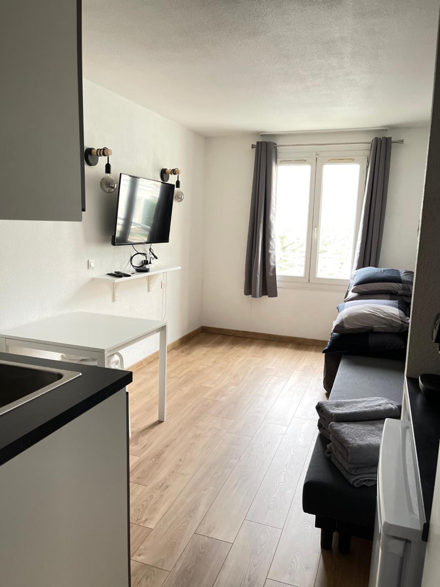 T2d - Blg Proche Disneyland Paris * Bussy-Saint-Georges